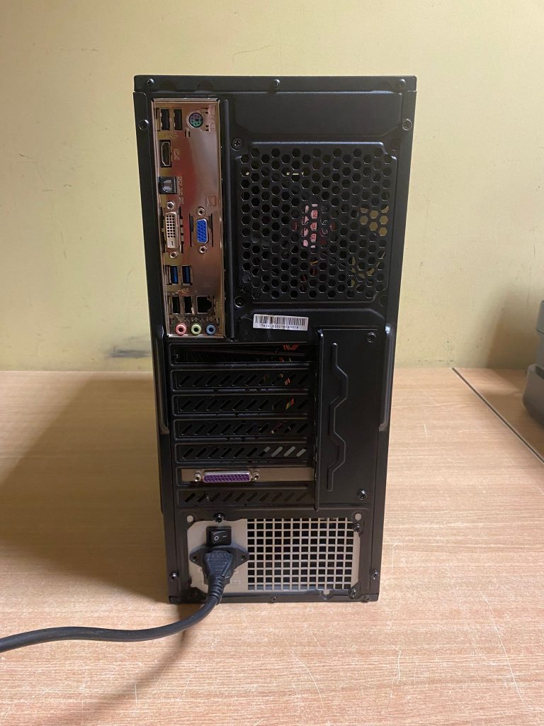 PC Assemblato Custom Intel i7-3770 8GB 120SSD